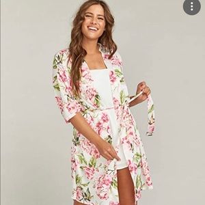 Show Me Your Mumu Brie Rose Gardens of Bloom Robe O/S